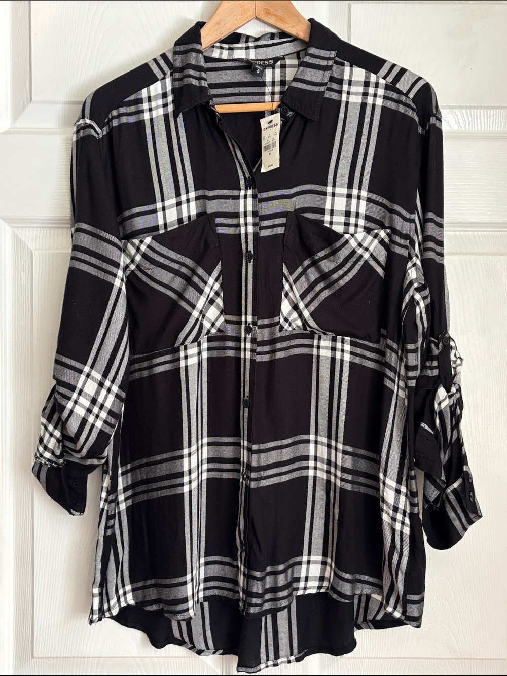 New Express Black White Plaid Button-Down Shirt sleeve tabs lightweight size M